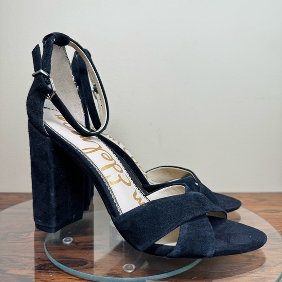 NEW Sam Edelman Yancy Ankle Strap Suede Heel Sandals - Picture 7 of 17